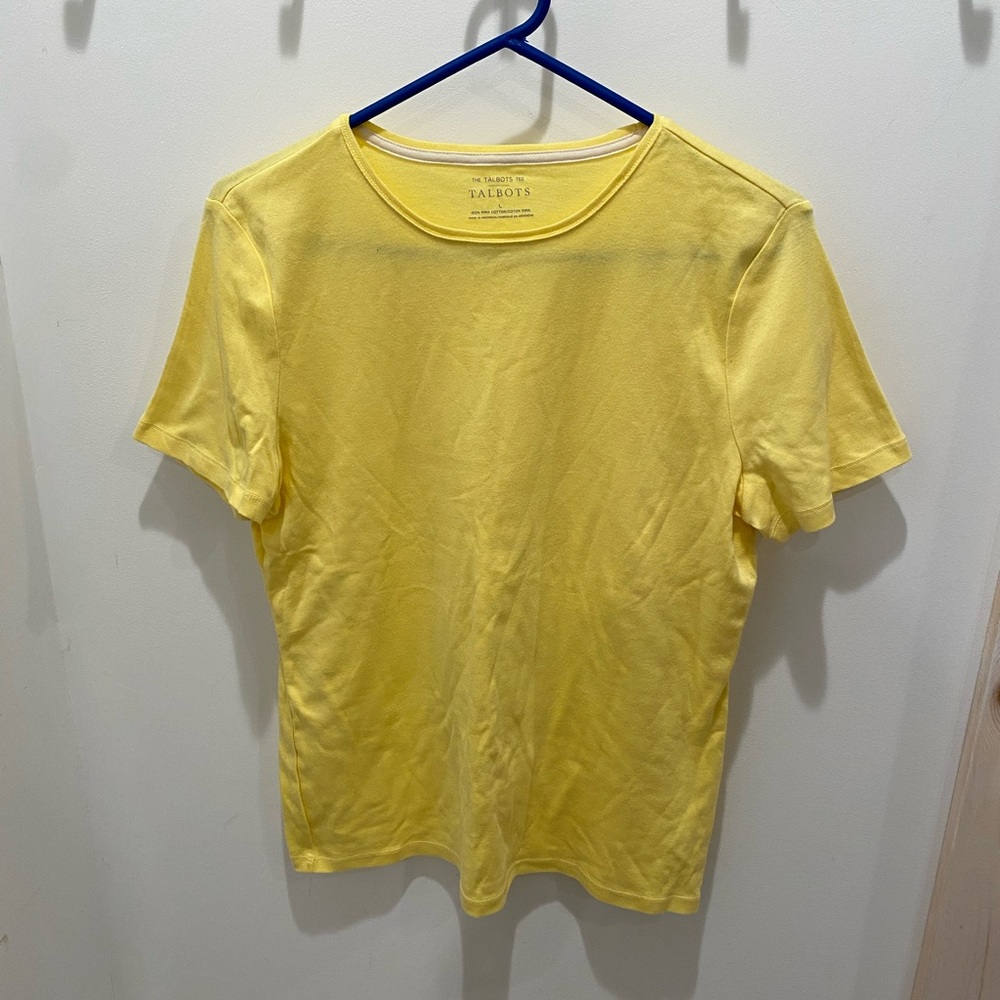 Talbot’s Yellow “the Talbots Tee” Pullover Casual Short Sleeve Shirt Size Large